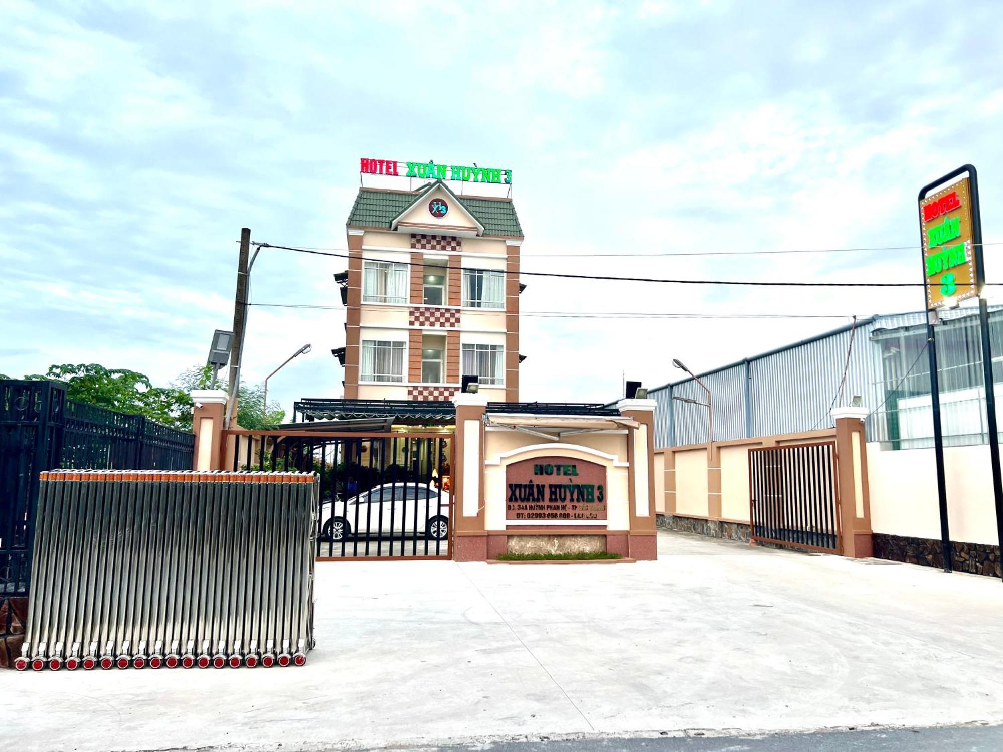Xuan Huynh 3 Hotel Soc Trang Exterior photo